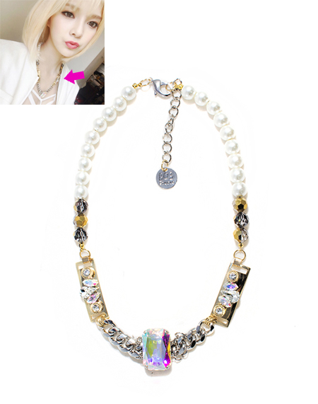 [나인뮤지스 소진 착용]Square Opal Crystal Necklace